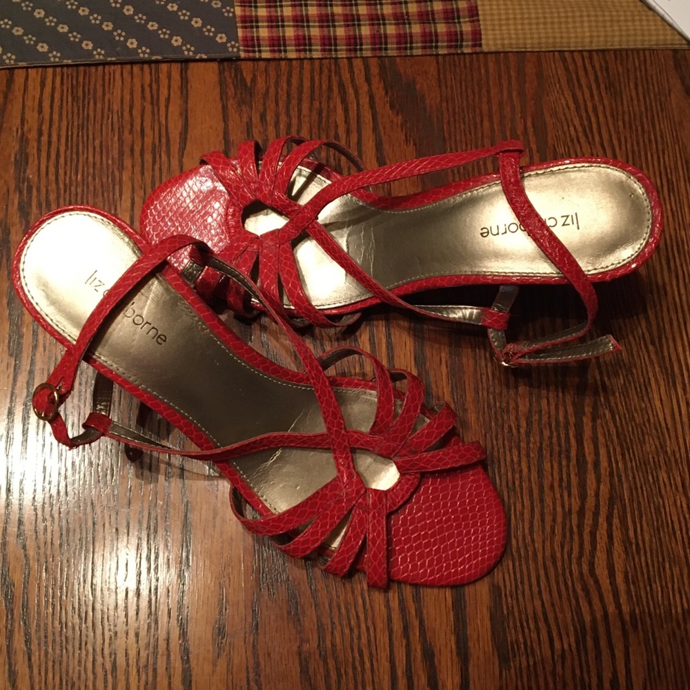 red high heels 👠